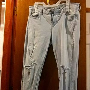 Arizona Light Wash Skinny Destroyed Juniors Jeans